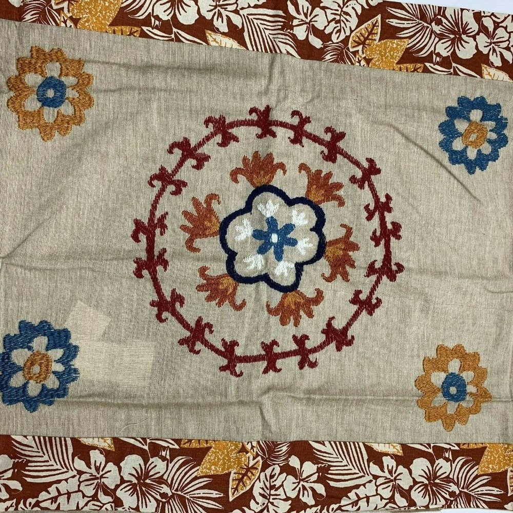 Embroidered Duvet Cover and 1 Sham NWT - Picture 5 of 12